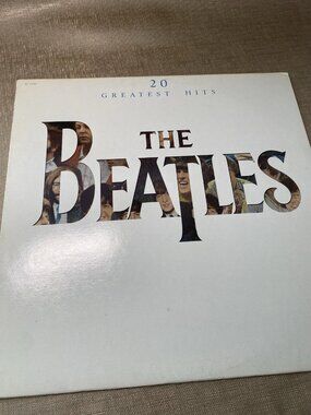 The Beatles 20 Greatest Hits LP 1982 Canada Capitol SO-12245 Clean Vinyl